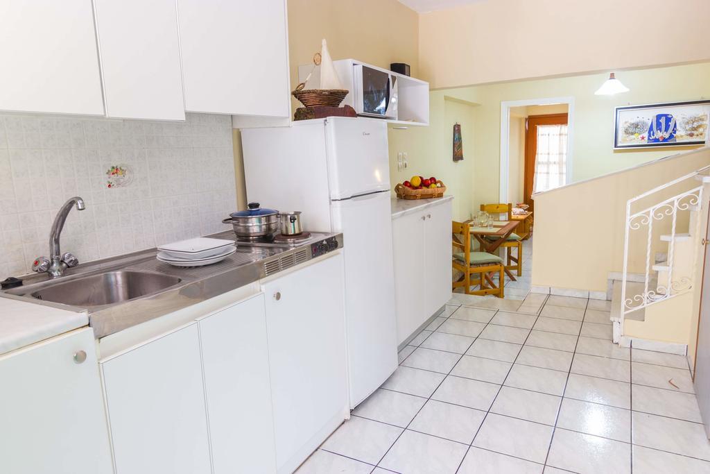 סמפטיקי Stathopoulos Apartments מראה חיצוני תמונה