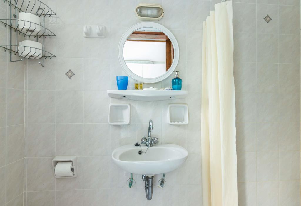 סמפטיקי Stathopoulos Apartments מראה חיצוני תמונה