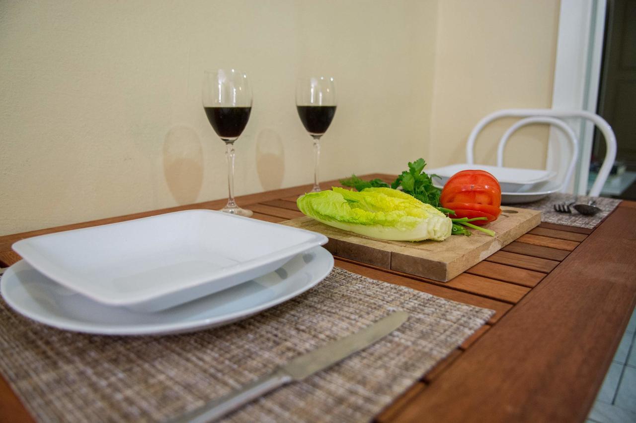 סמפטיקי Stathopoulos Apartments מראה חיצוני תמונה